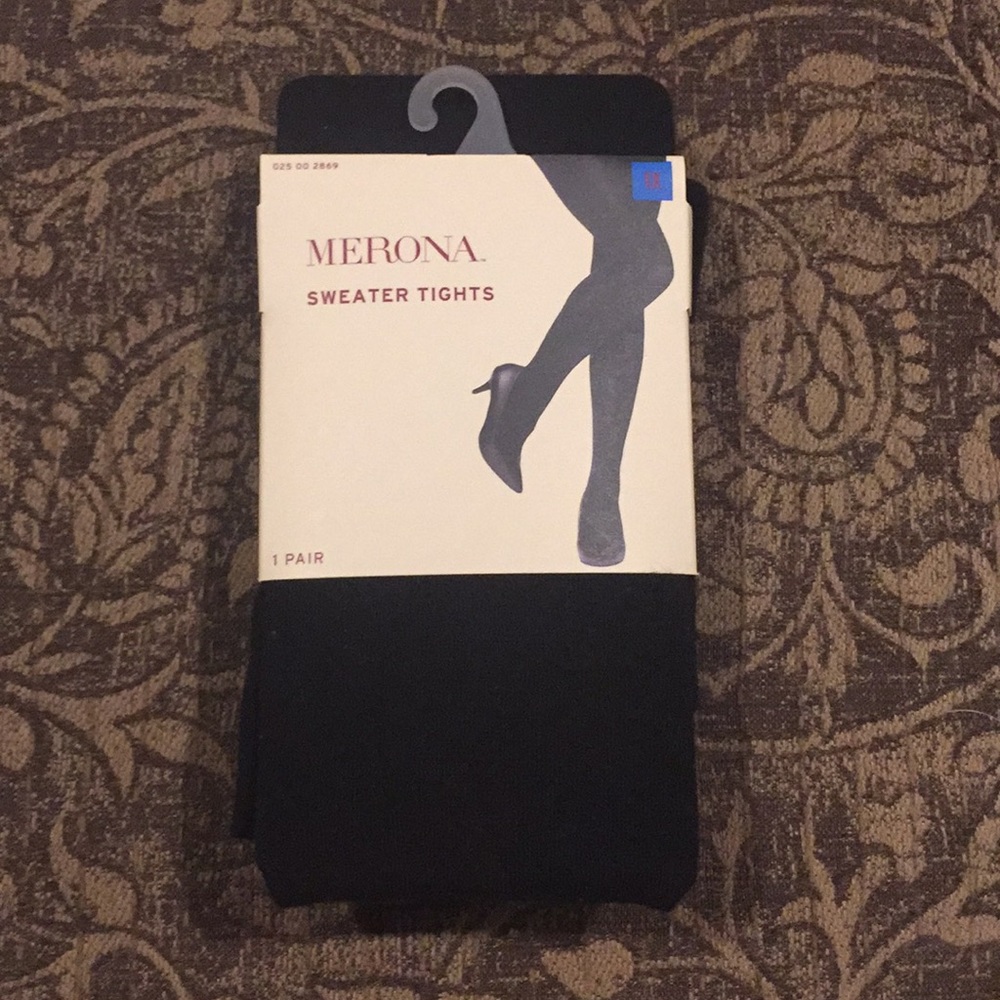 Sweater tights